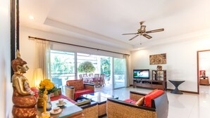 Unclassified image, 3 of 40, button - Corton Villa (Rawai)