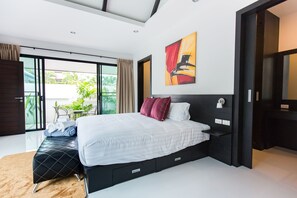 2 Bedroom | 2 quartos, cofres nos quartos, escrivaninha, cortinas blackout