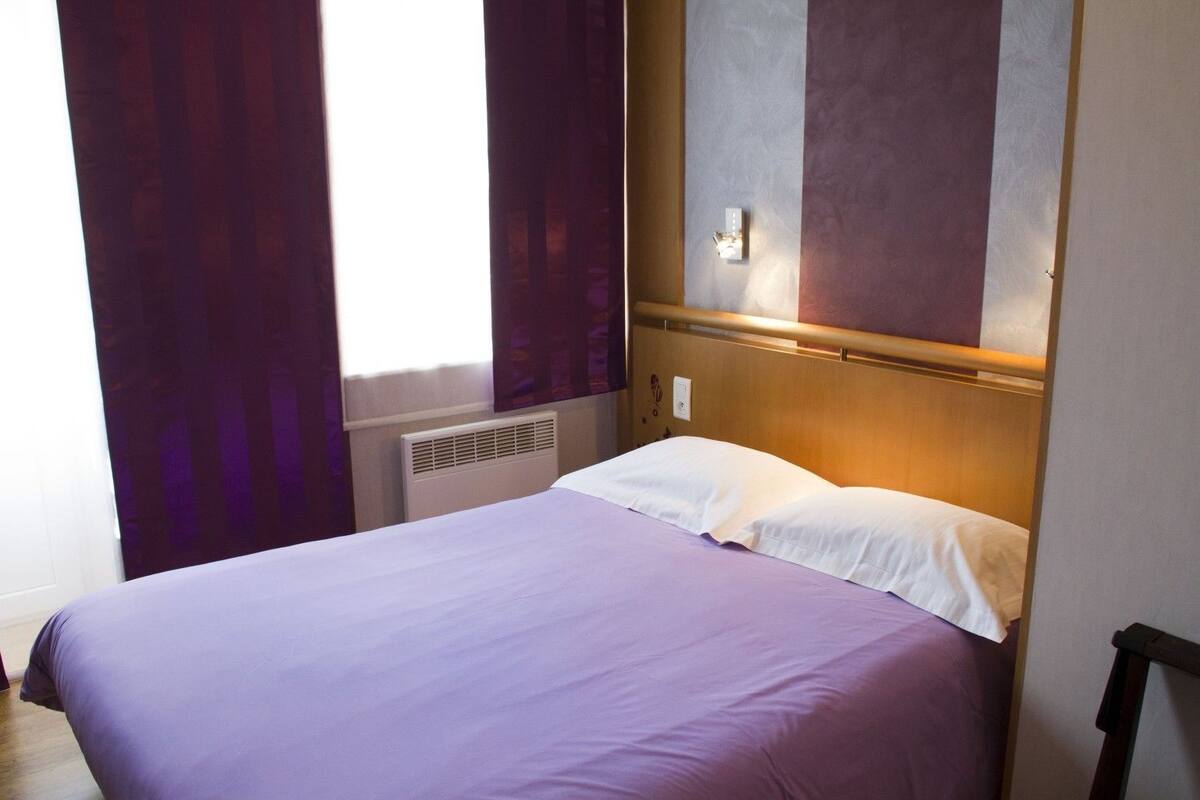 individually decorated, desk, free wifi, bed sheets