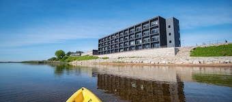 Terrace Bay Hotel