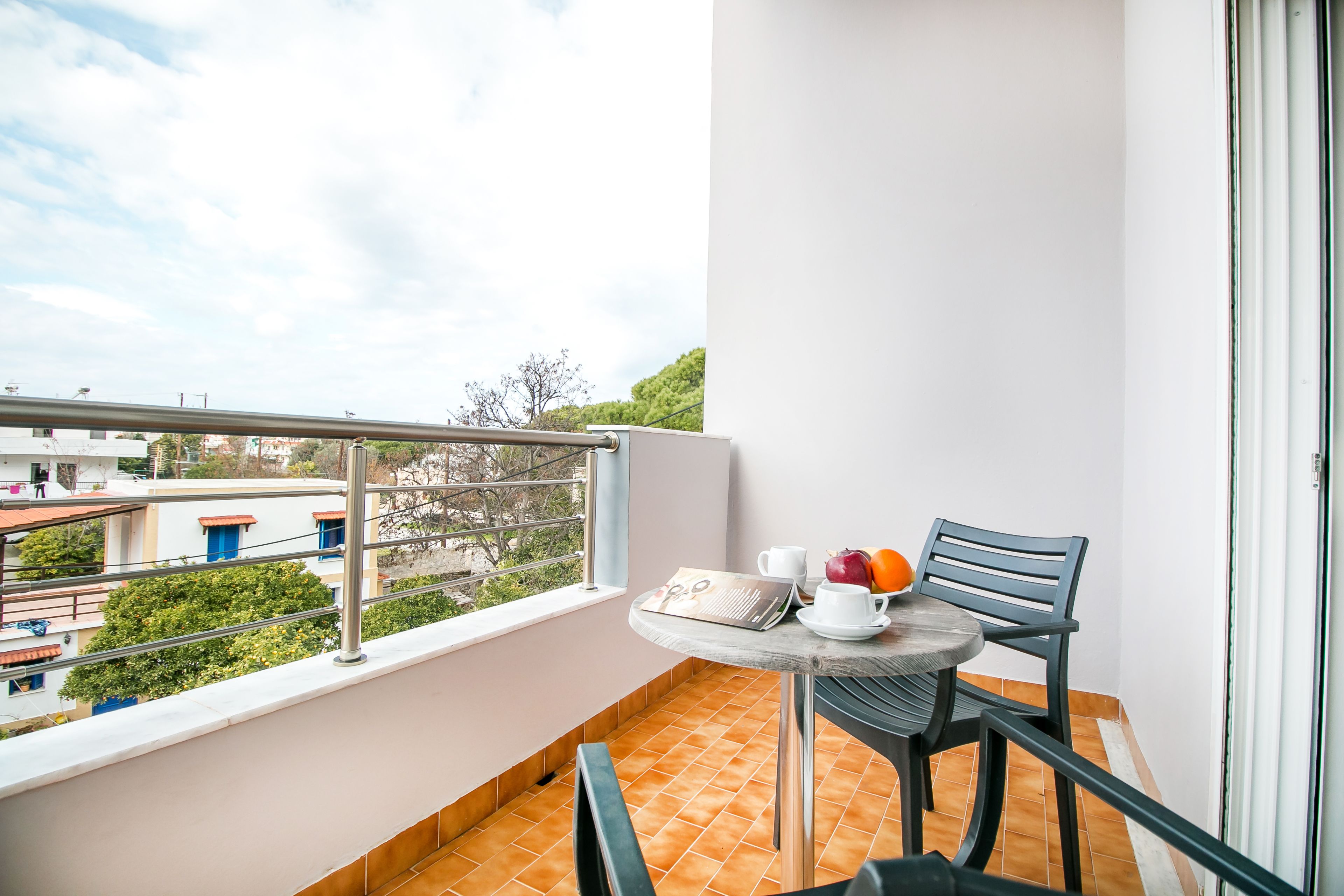 Photo - Platoni Elite