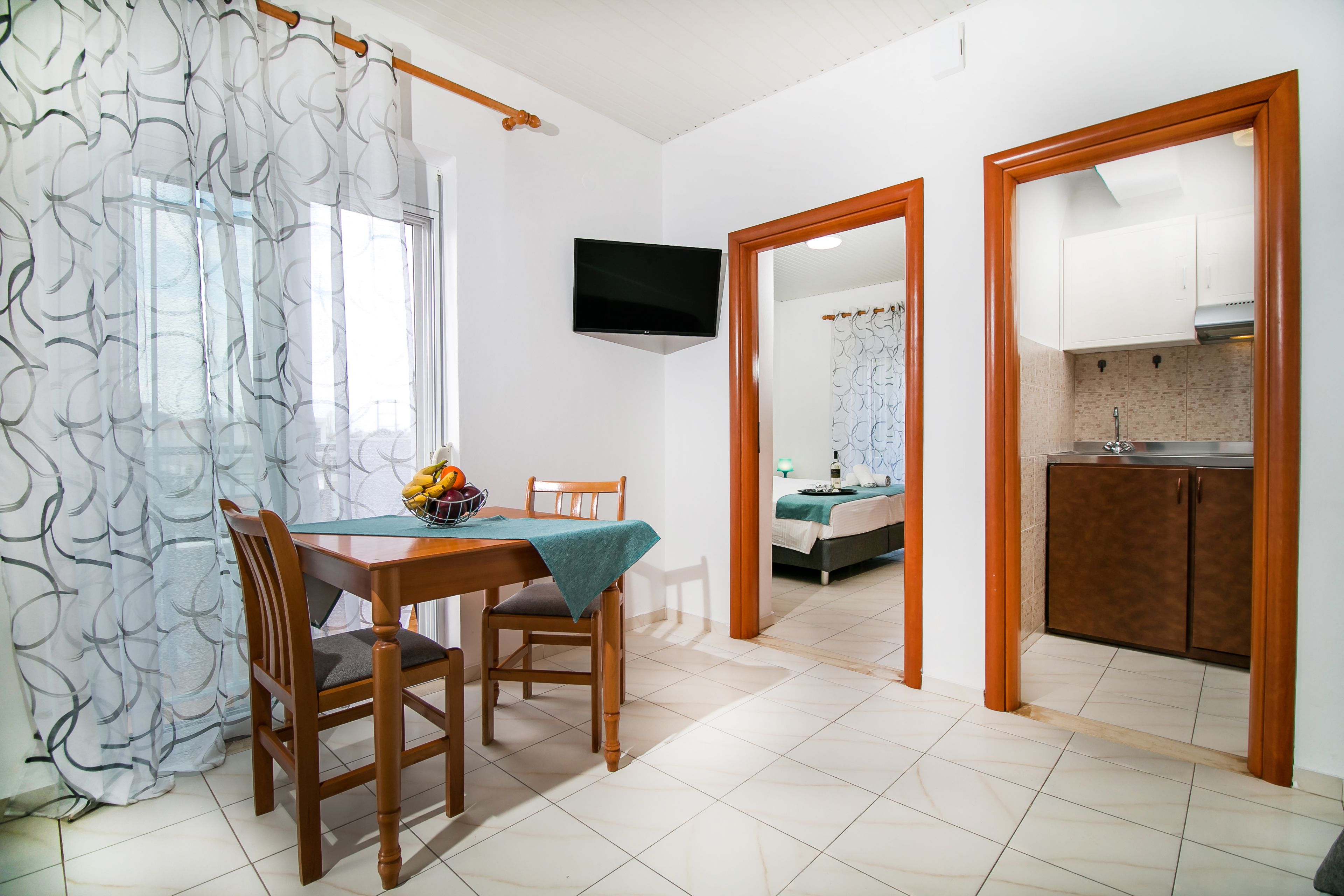 Photo - Platoni Elite