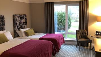 Family Room, Multiple Beds