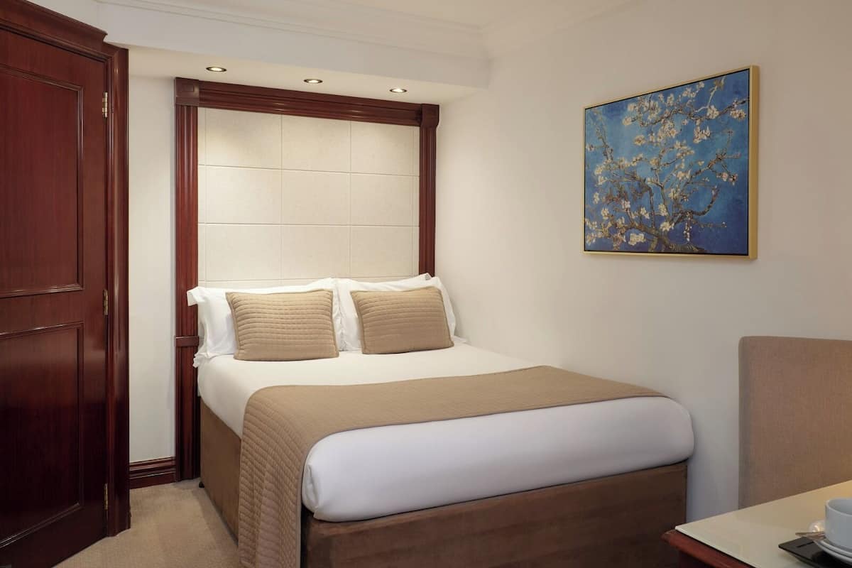 Egyptian cotton sheets, memory foam beds, in-room safe, desk