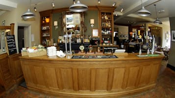 Bar (en el alojamiento)