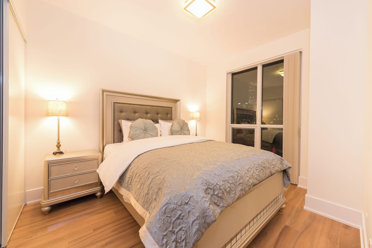 1 bedroom, individually furnished, iron/ironing board, free WiFi