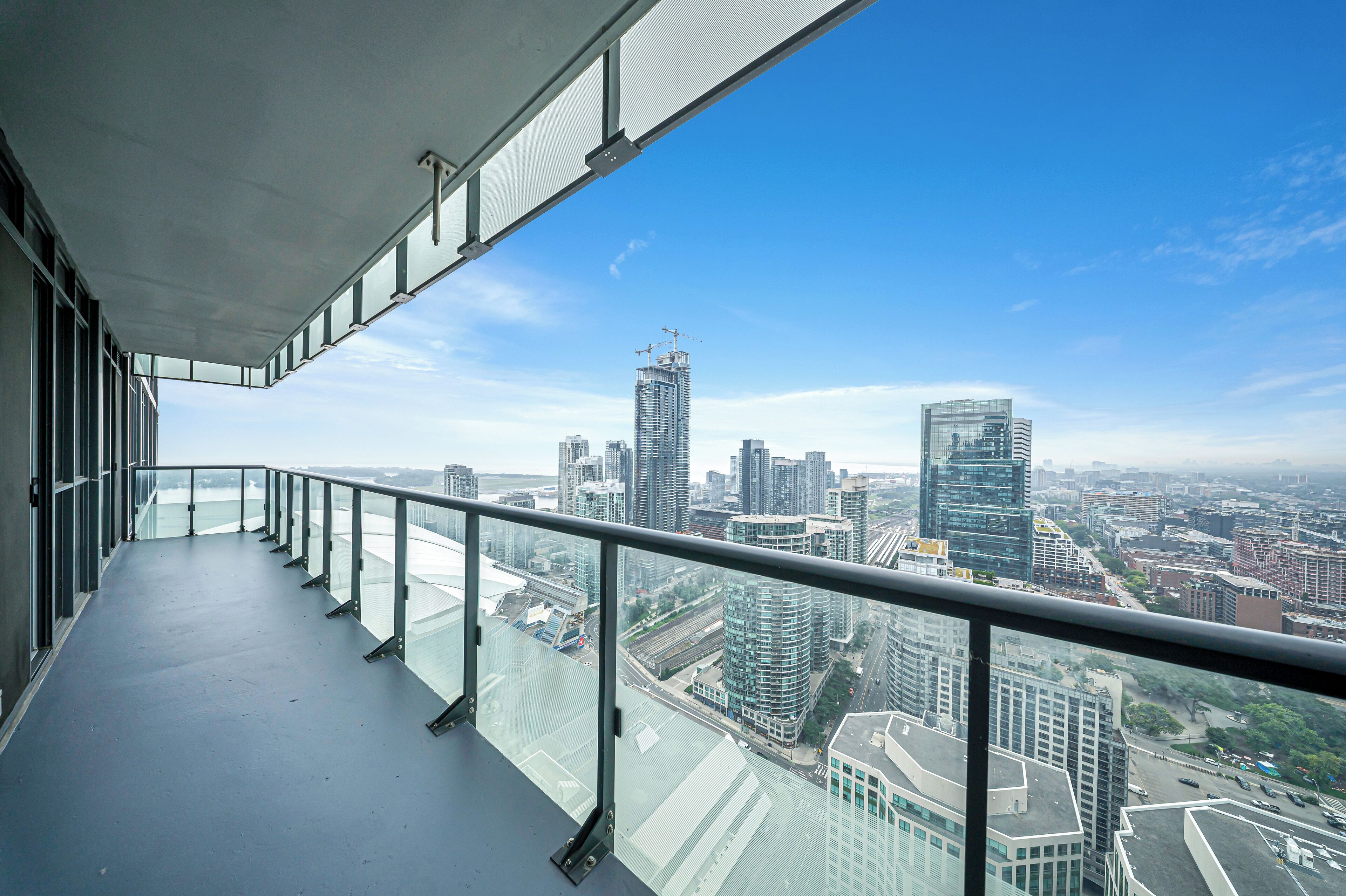 Comfort Condo, 2 Bedrooms, Kitchen, City View | Balcony view