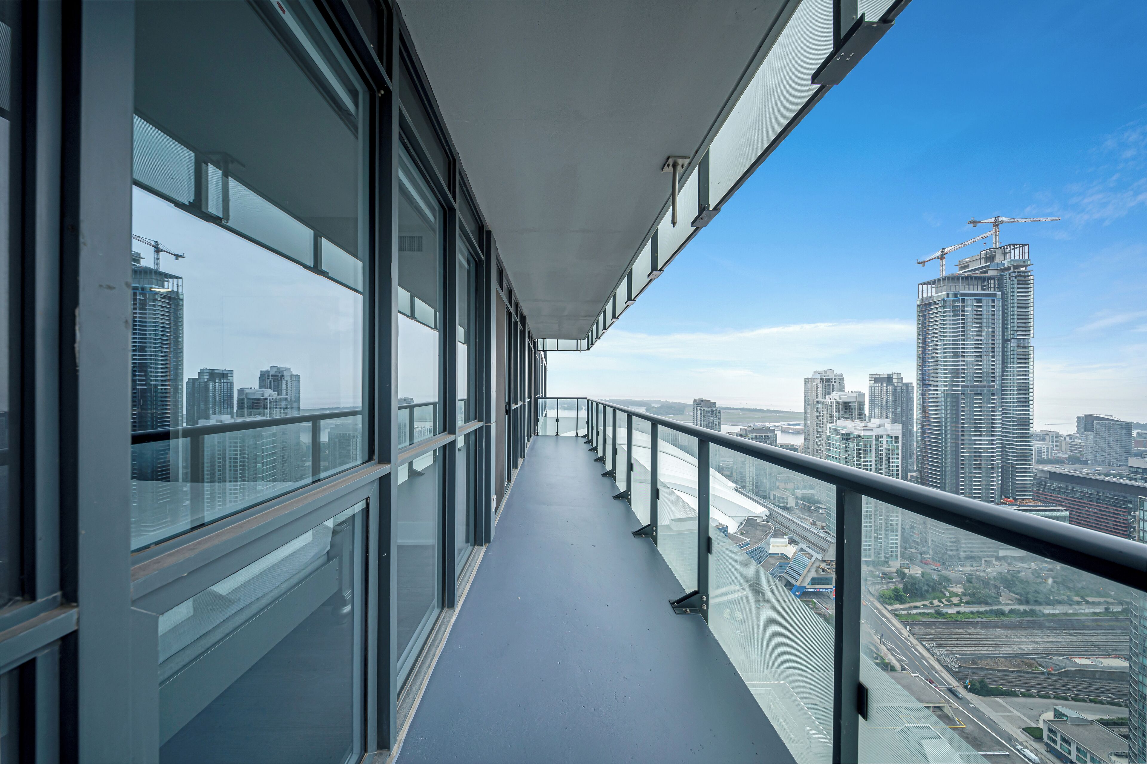 comfort condo, 2 bedrooms, kitchen, city view | terrace/patio