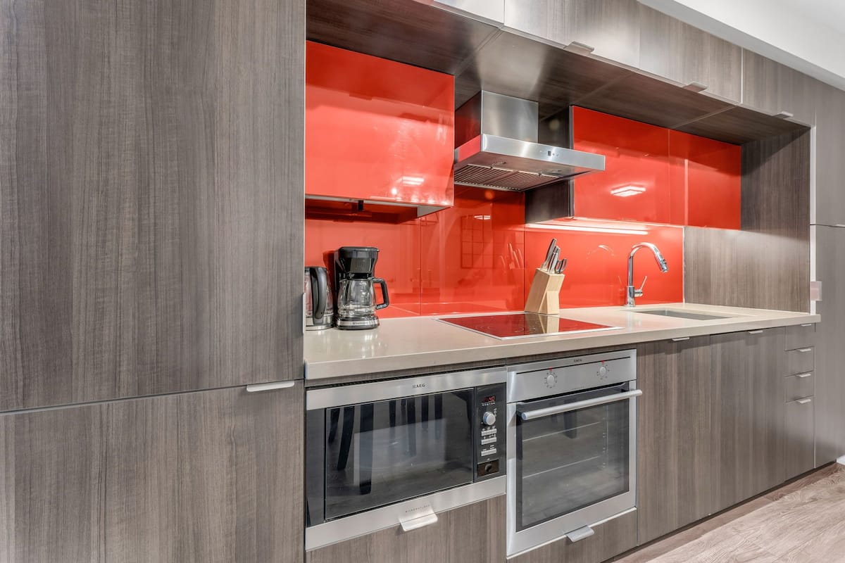 City Condo, 1 Queen Bed, City View, Tower | 1 bedroom, individually furnished, iron/ironing board, free WiFi
