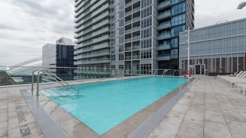 ์ผ์ธ ์์์ฅ