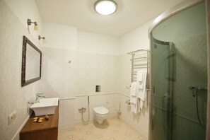 Bathroom - Guest House Inn Lviv (Lviv)