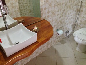 Bathroom - Pousada Funny (Morro de Sao Paulo)