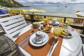 Free daily buffet breakfast  - Pousada Porto dos Milagres (Cairu)