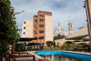 Front of property - Hotel Samka (Salta)