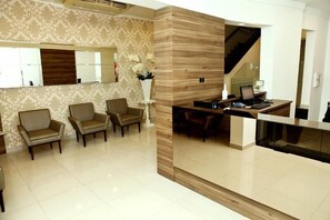 Lobby - Hotel Gracher (Brusque)