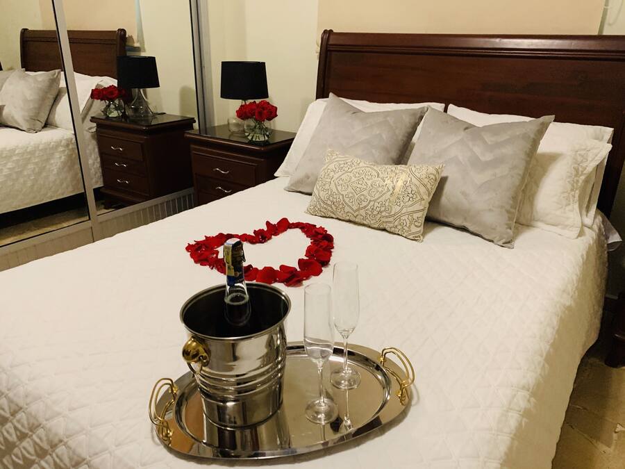 Suite junior, 1 cama doble, cocina básica | Ropa de cama de alta calidad, wifi gratis, ropa de cama