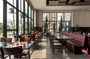 Se sirven almuerzos y cenas