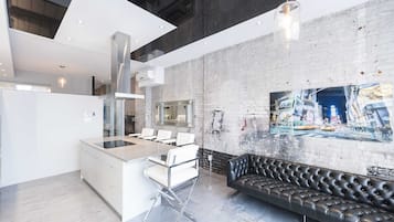 Double Room, 1 Bedroom (1202) | Living room | Flat-screen TV