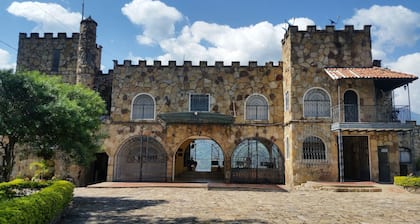 Hotel El Castillo Chinauta