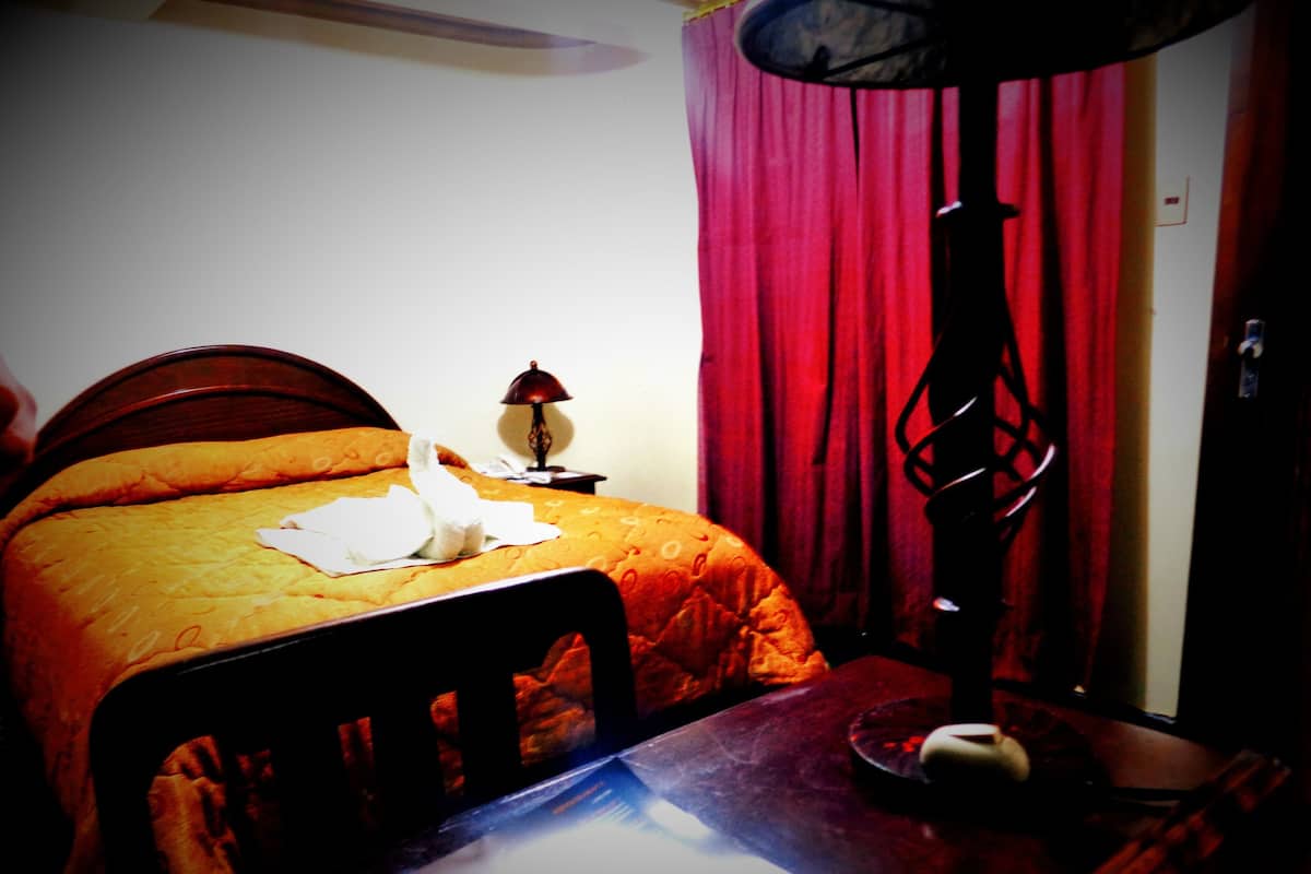 Chambre Double, 1 lit double