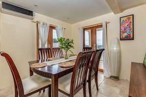 Luxury Villa, Ocean View | In-room dining