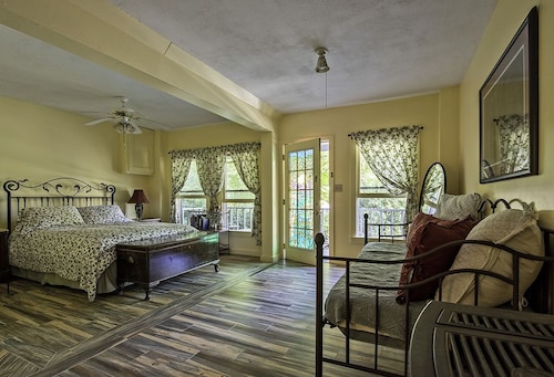 Sylvan Falls Mill B&B