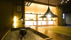 Interior - Yukimurasaki (Takayama)