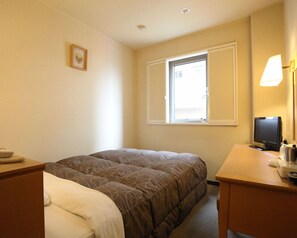 In-room safe, soundproofing, iron/ironing board, free WiFi - AZ Inn Obu (Obu)