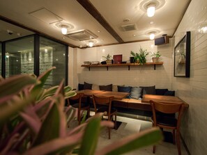 Breakfast area - Rock Star Hotel (Osaka)