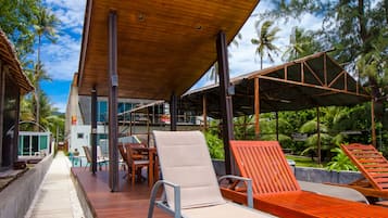 Sundeck