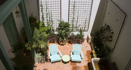 Hotel Casa De La Vega