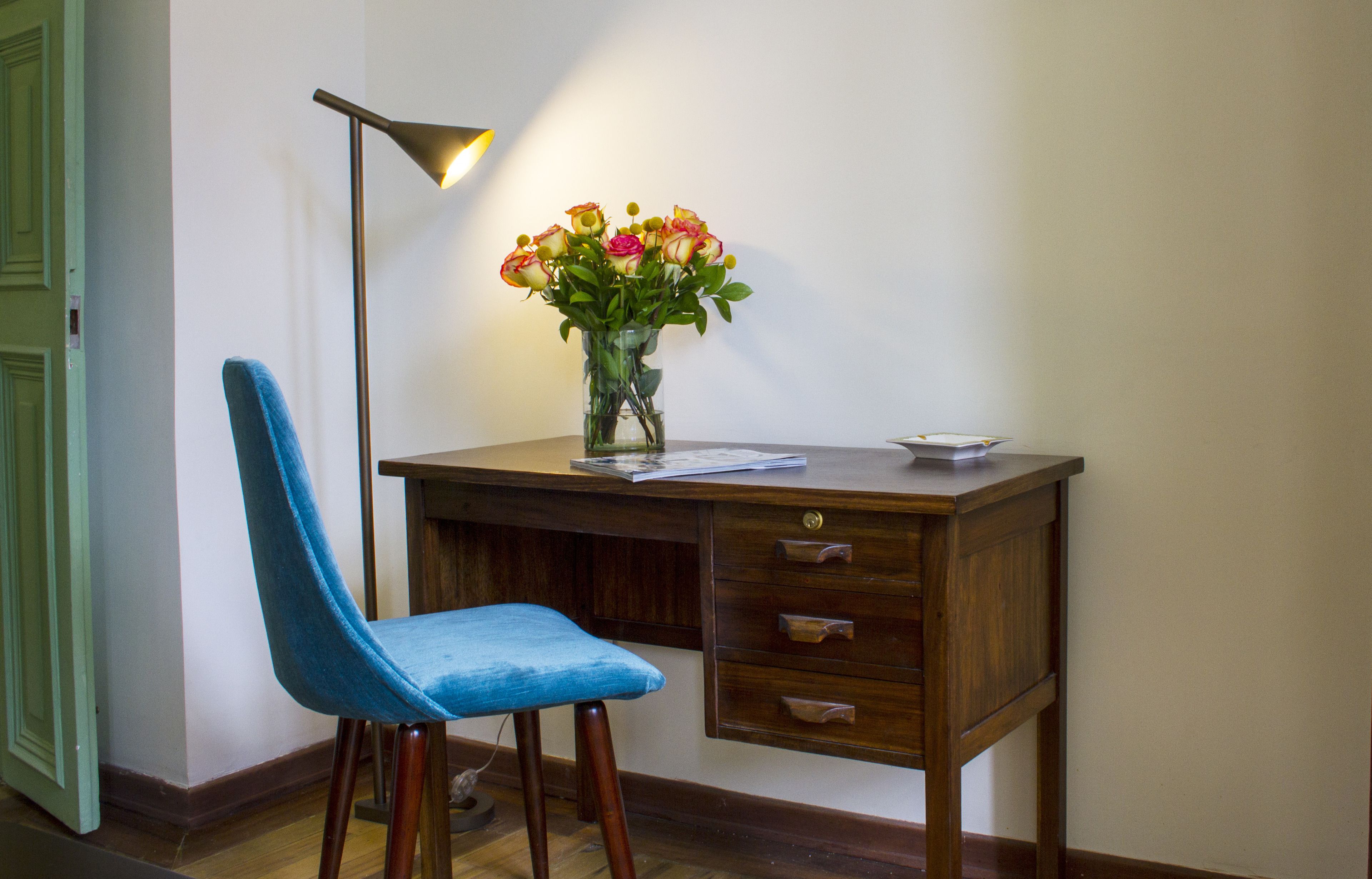 suite, 1 double or 2 single beds | room amenity