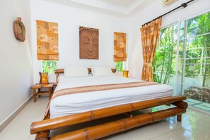 Villa ejecutiva | 3 dormitorios, caja fuerte, mobiliario individual y escritorio