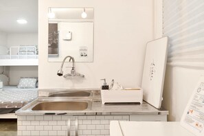 Private kitchenette - Jun Guest House - Hostel (Seoul)