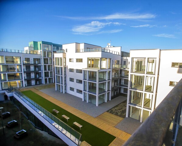 Suite Confort, 2 chambres, balcon, vue cour intérieure | Terrasse/Patio