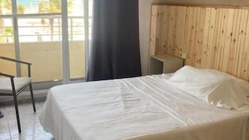 Panoramic Double Room | Free WiFi, bed sheets