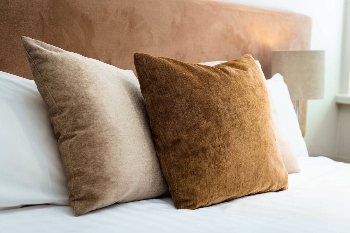 Premium bedding, iron/ironing board, rollaway beds (surcharge)
