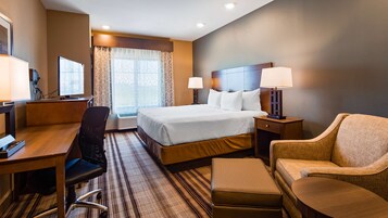 Pillowtop beds, in-room safe, desk, laptop workspace