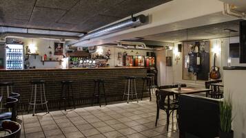 Bar (på overnatningsstedet)