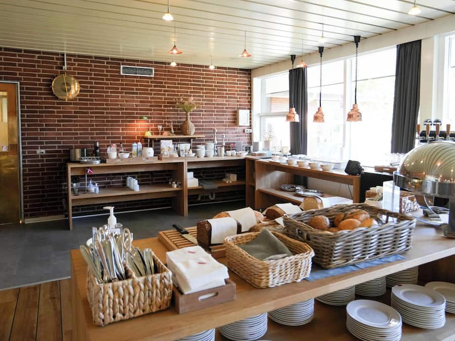 Desayuno bufé gratuito y diario