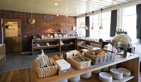 Desayuno buffet incluido todos los días