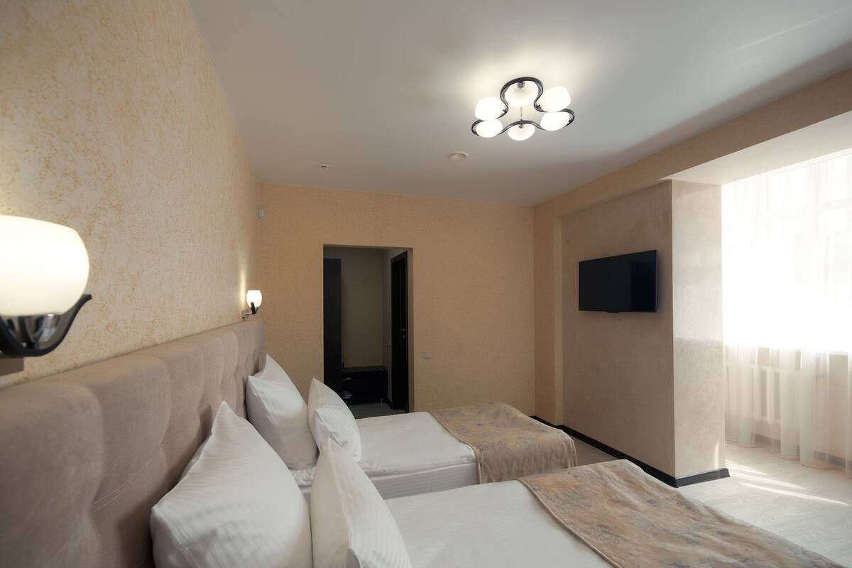 Comfort Twin Room