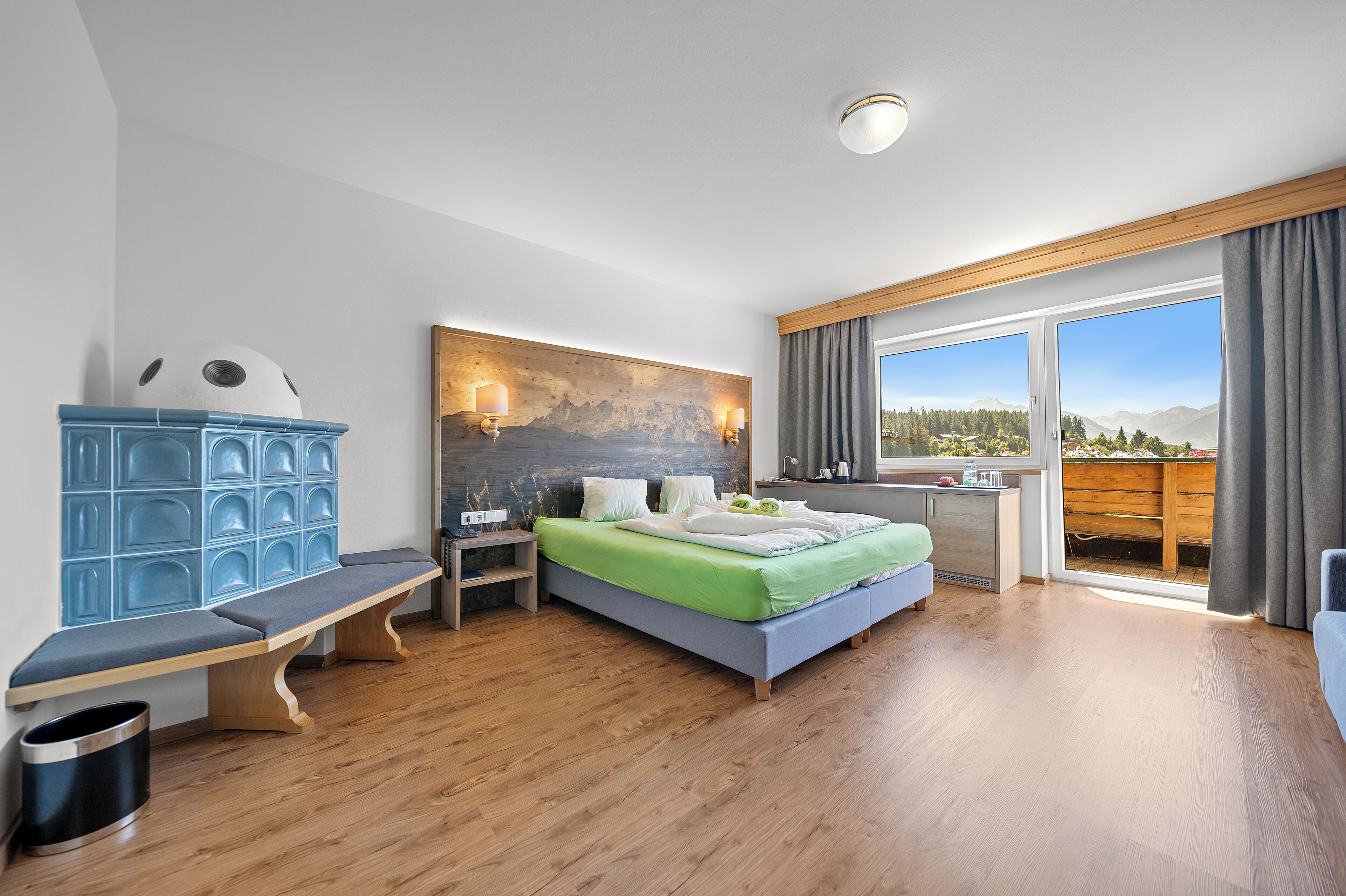 double room | in-room safe, desk, free cots/infant beds, free wifi