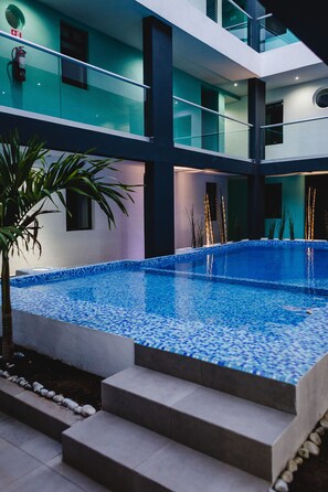 屋外プール