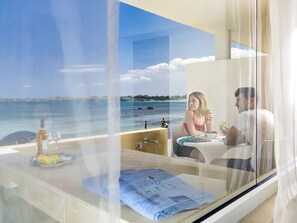 Suite Deluxe, piscina privada, vistes al mar | Vista des de l'habitació