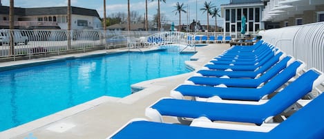 Piscine extérieure