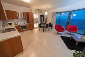 Superior Apartment, 2 Bedrooms, City View, Oceanfront | Private kitchen - Dream Space in the centre (St. Julian's)