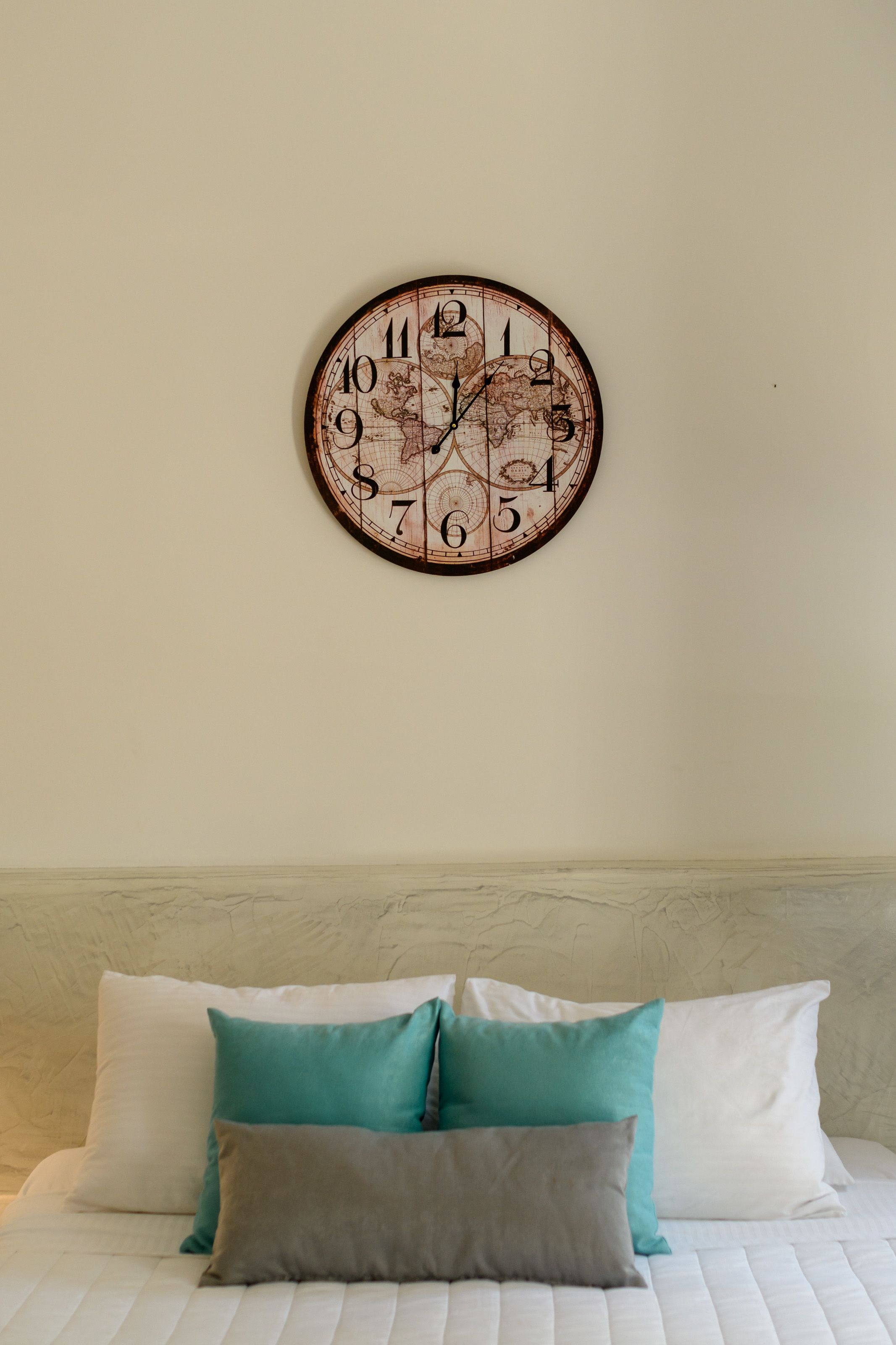 standard room, hot tub | in-room safe, iron/ironing board, free cots/infant beds, free wifi