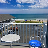 Superior Room, 1 Queen Bed, Shared Bathroom, Ocean View | Balcony