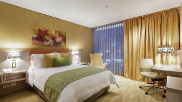 Junior Double Room, 1 Double Bed | Premium bedding, down comforters, minibar, in-room safe